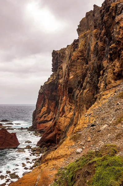 Sahil şeridi Sao Lourenco, Madeira, Portekiz