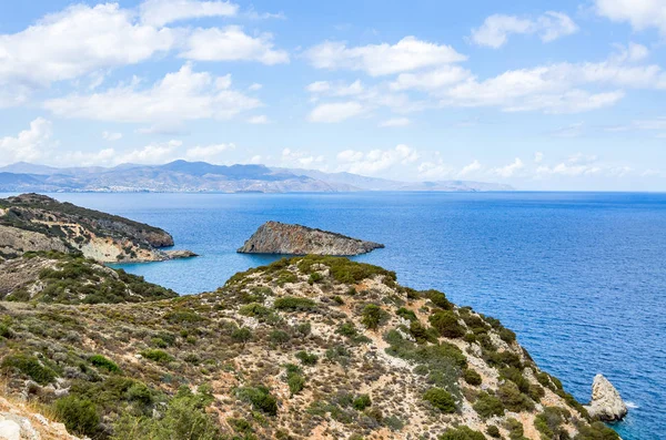 North Coast Girit Istro Agios Nikolaos arka planda, Yunanistan ile yanında