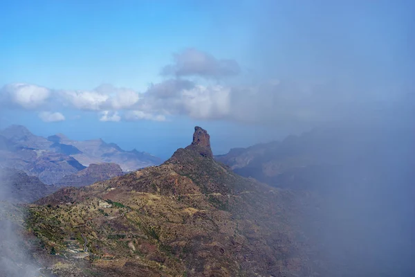 Blick Durch Die Wolken Auf Roque Bentayga Gran Canaria Kanarische — Stockfoto