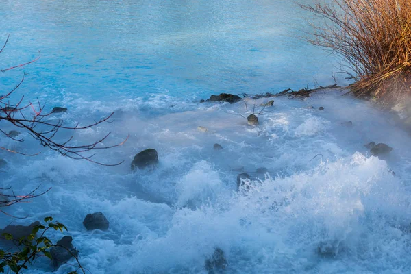 Bubbly Introduction Turquoise Mine Water Pond Bochum — Stock Photo, Image