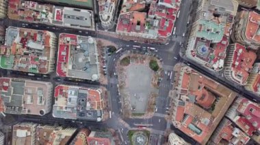 İspanya, Valencia Hava silah, kuş-göz görüş-kırmızı çatılar, yollar ve meydanlar