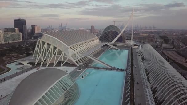 Іспанії, Валенсія, міста мистецтв та наук, повітряні стріляти, вид зверху — стокове відео
