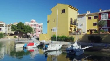 İspanya, bağlantı noktası Saplaya - Şubat 2018, güzel sarı gören güzel manzarası