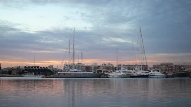 Časový Výpadek Výhled Přístav Valencia Španělsko Západ Slunce Jachty Jsou — Stock video