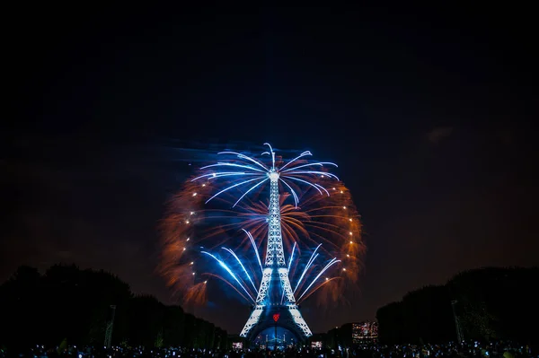 Bastille Day 2018 Parijs Frankrijk Juli 2018 Vuurwerk Eiffeltoren Franse — Stockfoto