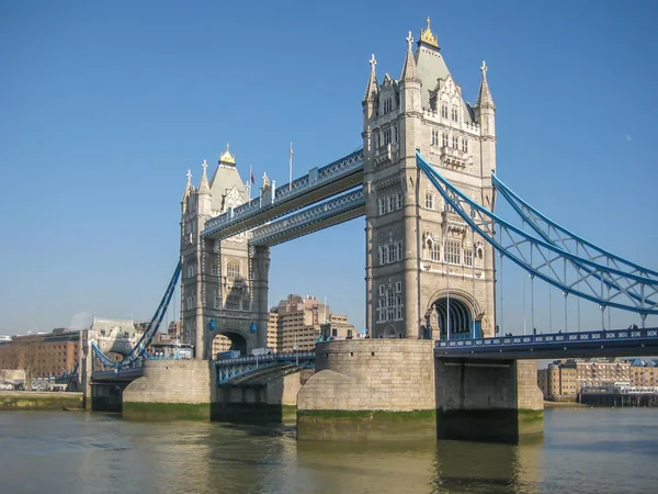 Λονδίνο Λίρα England 2013 Προβολή Του Όχθες Του Ποταμού Τάμεση — Φωτογραφία Αρχείου