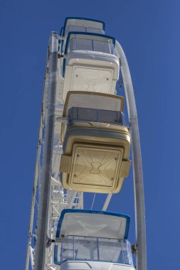 Dev dönme dolap sandalyeleri, metalik yapısı, eğlence öğe Nehri yakınında, şehir merkezinden Gaia, Portekiz