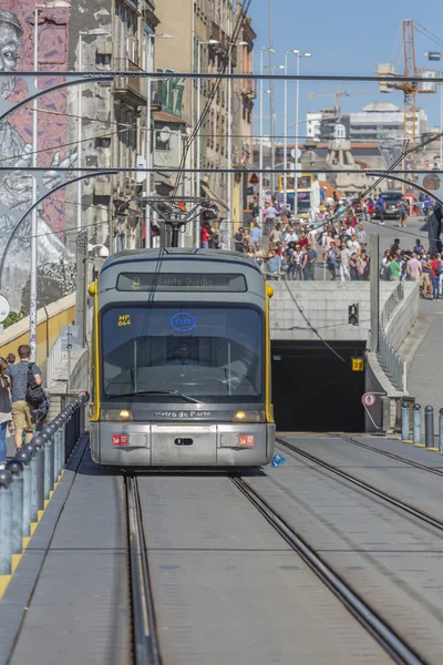 Porto Portugal 2018 Vue Face Wagon Métro Dessus Pont Maria — Photo