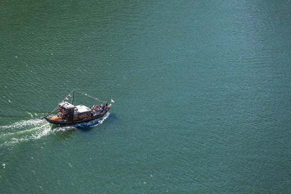 Oporto Portugal 2018 Vista Del Río Duero Con Barcos Recreo — Foto de Stock