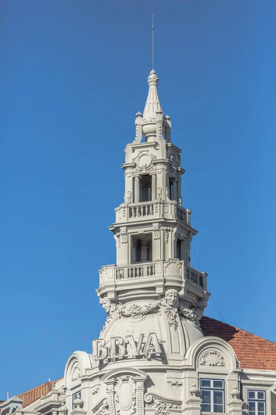 Porto Portugalsko 2018 Detailní Pohled Klasické Tower Budově Aliados Avenue — Stock fotografie