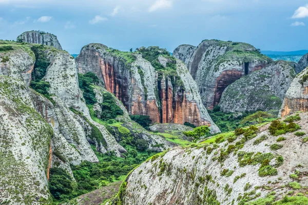 Dağların Pungo Andongo, Pedras Negras (siyah taşlar), büyük jeolojik kaya öğelerinde Malange, Angola, görüntüleme