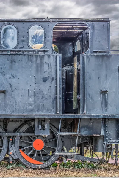 Vista Detalhada Antigo Comboio Controlo Cabina Céu Nublado Como Fundo — Fotografia de Stock