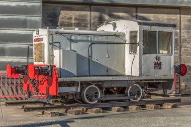 Leca da Palmeira Marina, Portekiz, bir sanat eseri olarak sergilenen bir vintage tren görünümünü