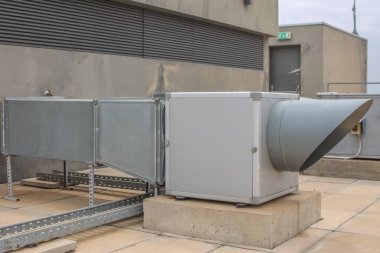 Havalandırma kanallarının görünümü, ekstraksiyon ve insufflasyon