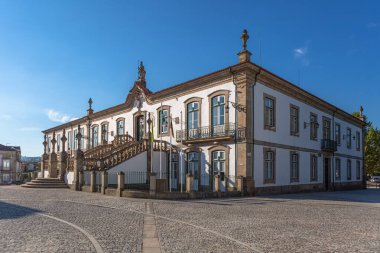 Vila Real / Portugal - 08 01 01 2020: Konsey binasının dış cephesi, Camara Belediyesi, Vila Real City, Portekiz