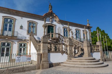 Vila Real / Portugal - 08 01 01 2020: Konsey binasının dış cephesi, Camara Belediyesi, Vila Real City, Portekiz