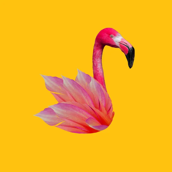 Colagem Arte Contemporânea Flamingo Rosa Fundo Amarelo — Fotografia de Stock