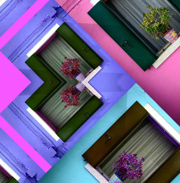 Jendela Abstrak Berwarna Dengan Bunga — Stok Foto