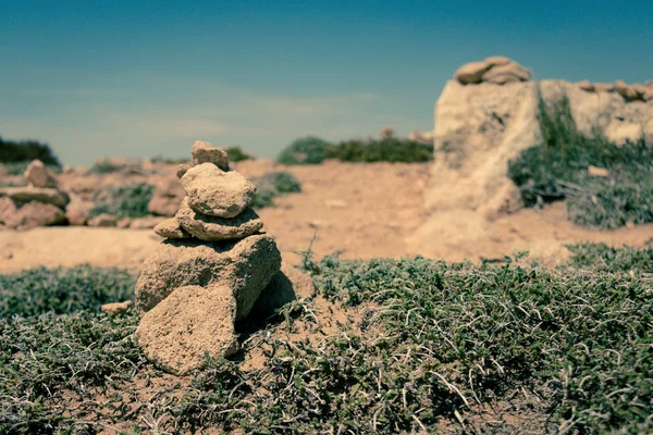Stones Balanced Cyprus Desert Landscape — Stock Photo, Image