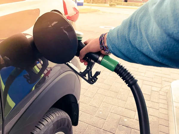 Tankowania Samochodu Stacji Benzynowej Pojęcie Zmiany Ceny Paliwa — Zdjęcie stockowe