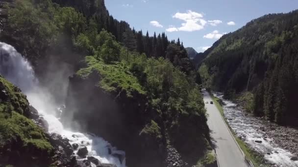 Aerial View Langfossen Waterfall Norway Sunny Summer Day — Stock Video