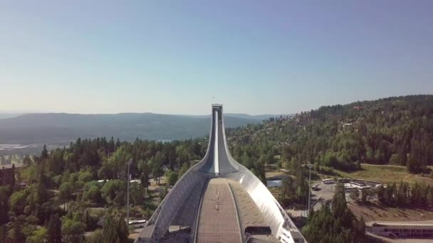 Anténa Holmenkollenu Ski Museum Skiskoková Věž Oslu — Stock video