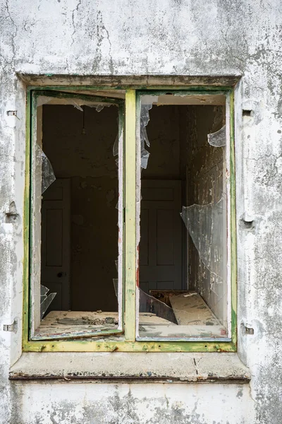 Vidrio Ventana Abierto Roto Edificio Abandonado — Foto de Stock