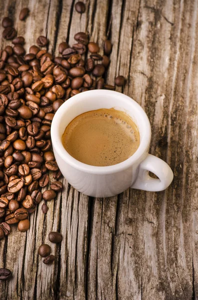 Xícara de café expresso em primeiro plano — Fotografia de Stock