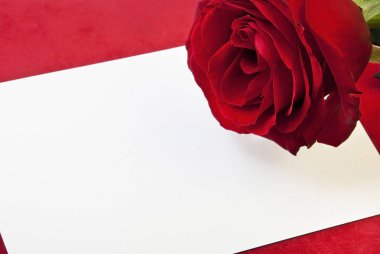 Sevgililer Günü için romantik mesaj