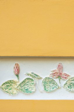 Antik duvarda zarif sıva.