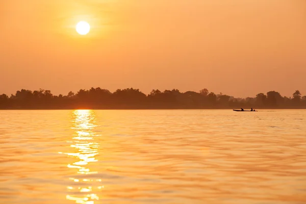 Malerisch der Mekong bei Sonnenuntergang. — Stockfoto