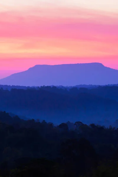Maravilloso Paisaje Montaña Azul Cielo Del Amanecer Otoño Colorido Rosa —  Fotos de Stock