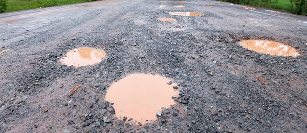 Une Route Gravier Humide Cahoteuse Après Pluie Une Route Gravier — Photo