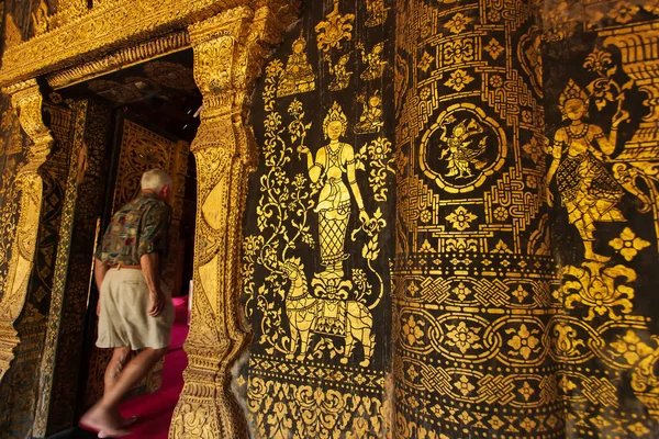 Элегантный Внешний Вид Древнего Буддийского Храма Ват Сенсухарам Объект Всемирного — стоковое фото