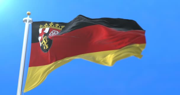 Σημαία Του Ομόσπονδου Κρατιδίου Της Ρηνανίας Παλατινάτου Στη Γερμανία Βρόχου — Αρχείο Βίντεο