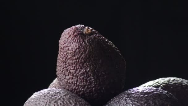 熟したハスアボカドの果実のギザギザ — ストック動画
