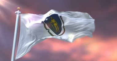Massachusetts bayrağı gün batımında, Birleşik Devletler - döngü