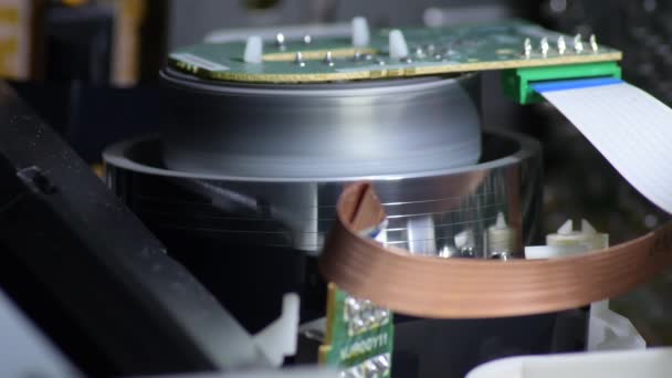 Vhs Video Cabeza Helicoidal Giroscopio Lectura Una Cinta Vídeo — Vídeos de Stock