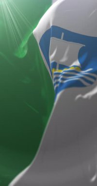 Estonya 'nın Saare ilçesi bayrağı. Döngü. 4K Dikey