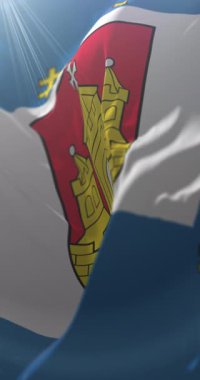 Litvanya 'nın Klaipeda ilçesi bayrağı. Döngü. 4K Dikey