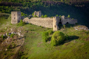 Kudryntsi tepe üzerinde kale kalıntıları. Podilia region, Ukrayna