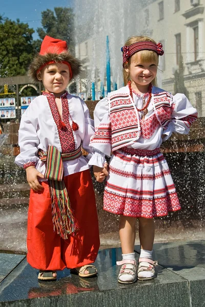 Khmelnitsky Ukraine Août 2011 Enfants Vêtements Traditionnels Ukrainiens Jour Fête — Photo
