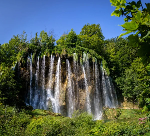 Belle Cascade Dans Parc National Des Lacs Plitvice Croatie — Photo