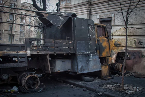 Kiev Ukrajna Február 2014 Autók Égett Város Utcáin Melynek Során — Stock Fotó