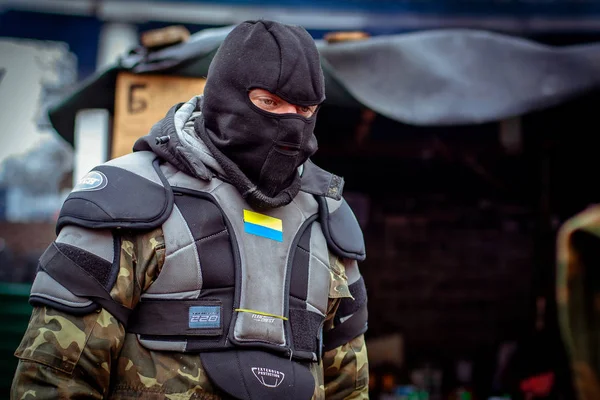 Kiev Ukraine February 2014 People Protesting Barricades Euromaidan — Stock Photo, Image