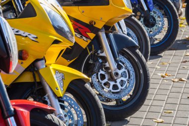 Ukrayna. Khmelnitsky. 13 Ekim 2018. Motosiklet motosiklet sezon sonbahar kapatma