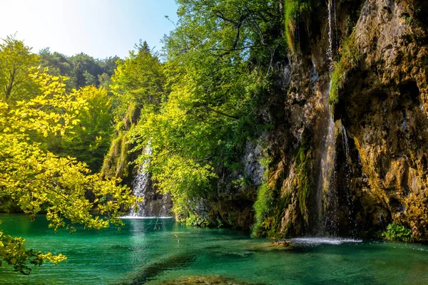 Belle Cascade Dans Parc National Des Lacs Plitvice Croatie — Photo