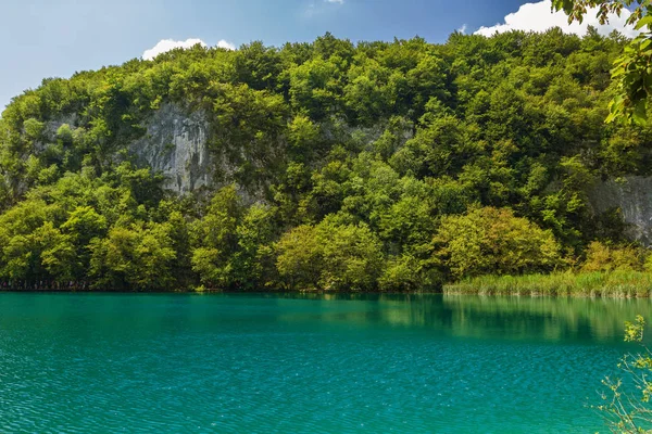 Bela vista no Parque Nacional dos Lagos de Plitvice. Croácia — Fotografia de Stock