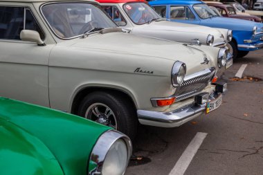 Ukrayna. Khmelnitsky' yi. Pazar, 29 Ocak 2019. Retro a geçit töreni