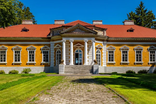 Bellissimo Pittoresco Palazzo Samchiky Viaggio Ucraina — Foto Stock